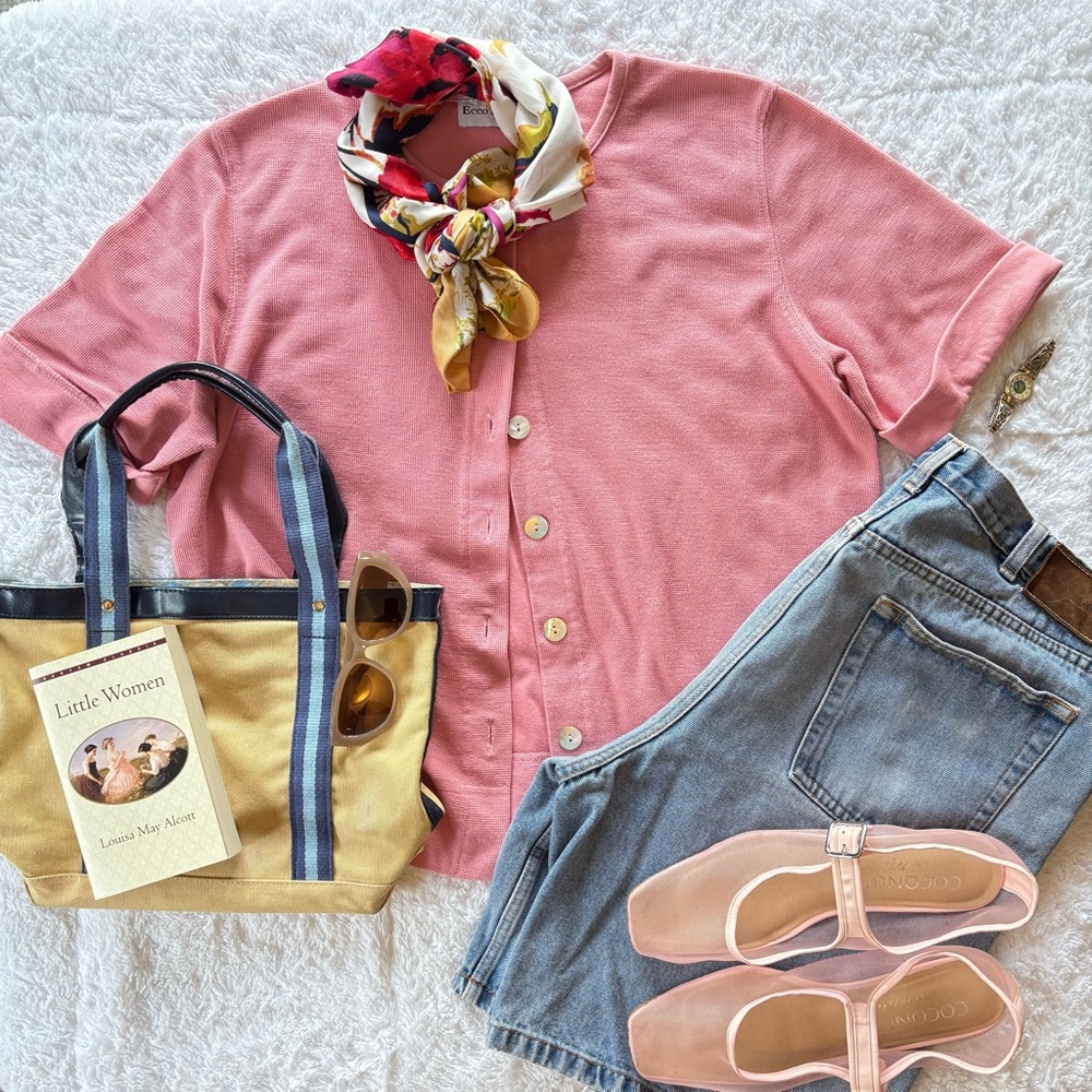 Vintage Pink Short Sleeve Button-Up Cardigan